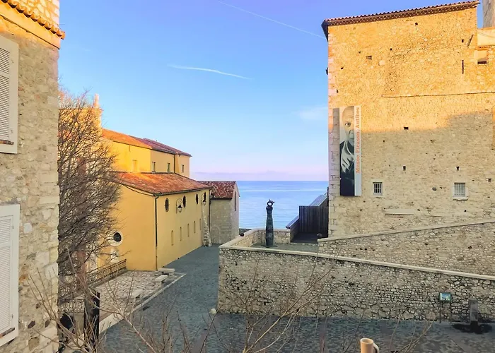 Διαμέρισμα Picasso 4pers Parking Wi-fi