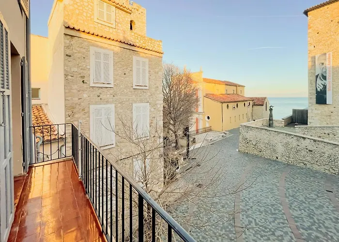 Picasso 4pers Parking Wi-fi Apartment